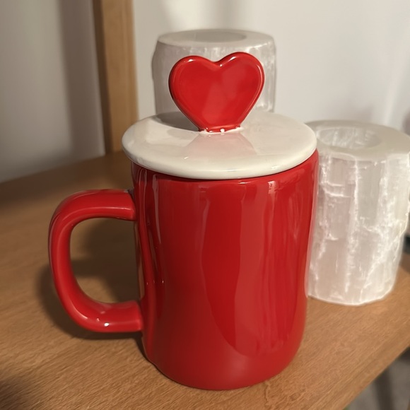 Rae Dunn “Puppy Love” Red & White Mug with Topper - Picture 3 of 4